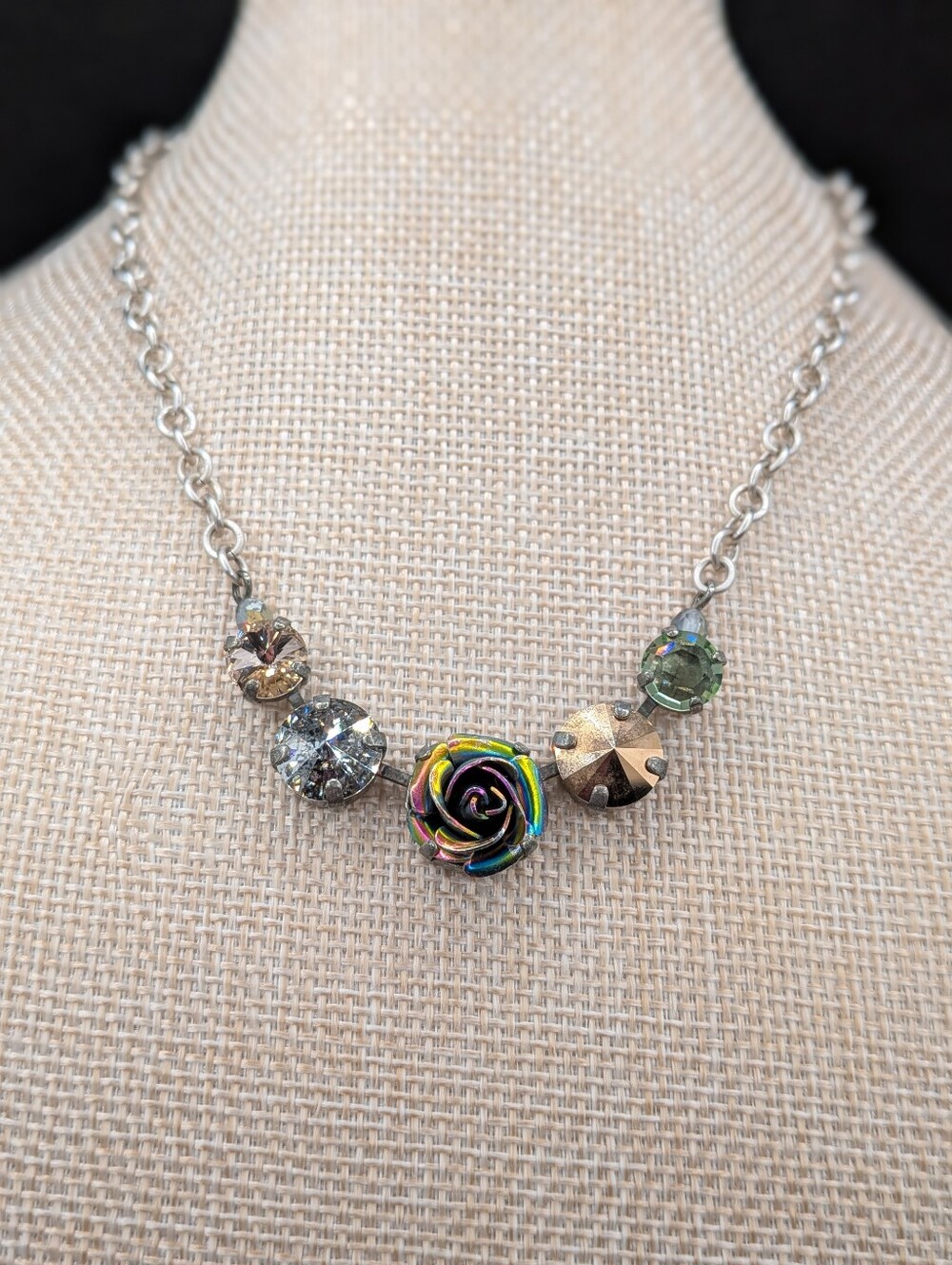 Sabika Rainbow Rose Necklace